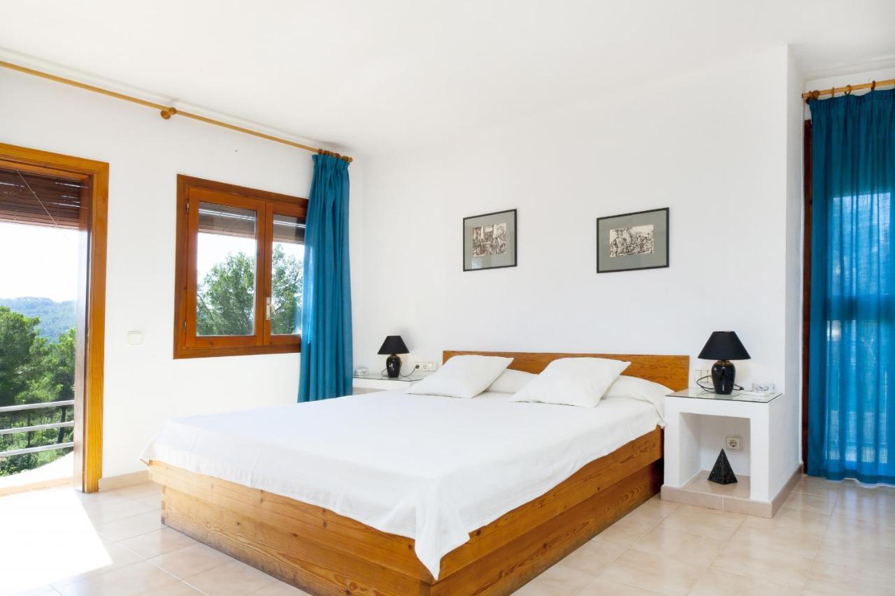 Sa Rota Villa Санта Еулалия дел Рио Екстериор снимка